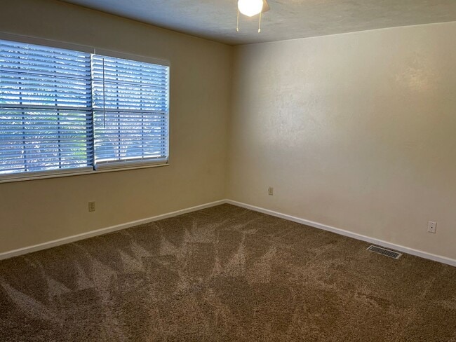 Foto del edificio - PORTLAND TOWNHOMES