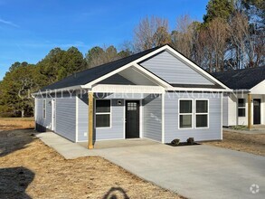 Building Photo - 2478 Carroll Ave SE