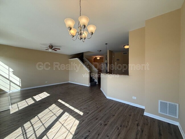 Building Photo - 1030 Turin Dr