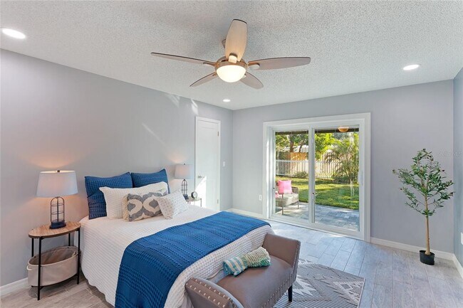 Foto del edificio - 2246 Goldenrod St