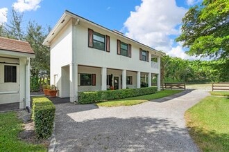 Building Photo - 14492 Equestrian Way