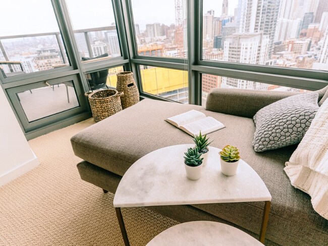 Foto del edificio - 340 W Hubbard St