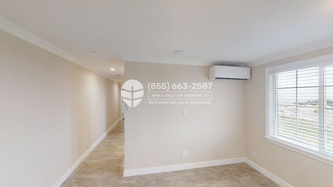 Building Photo - 24546 Karina St
