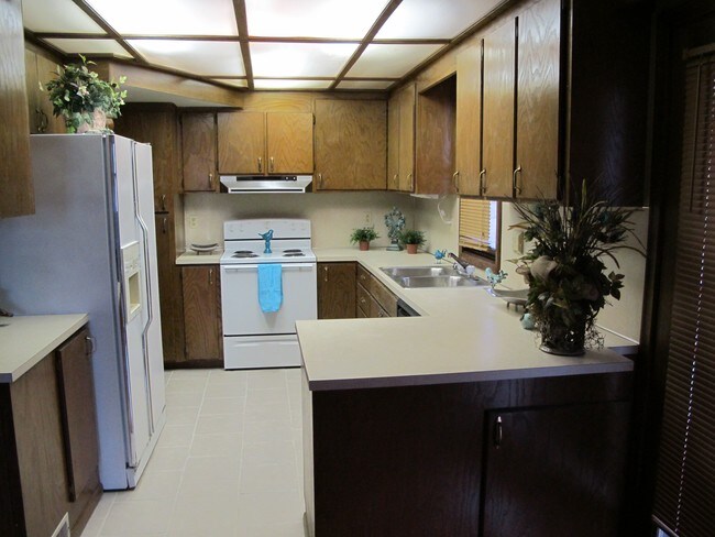 Foto del edificio - 6451 William St