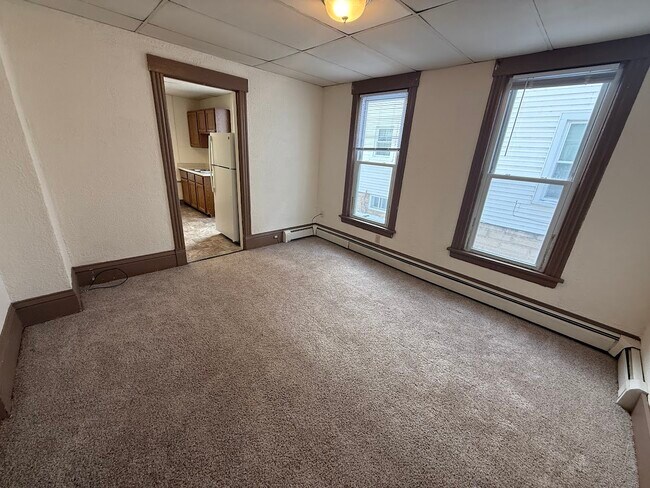 Foto del edificio - 2149 E Washington Ave