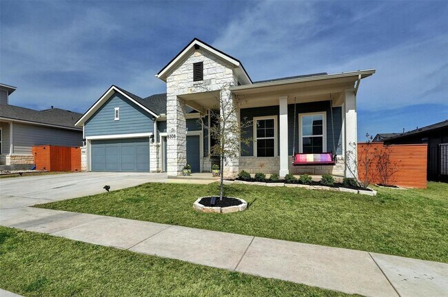 Building Photo - 8308 Orizzonte St