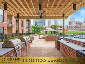 Outdoor grills - 531 Grand