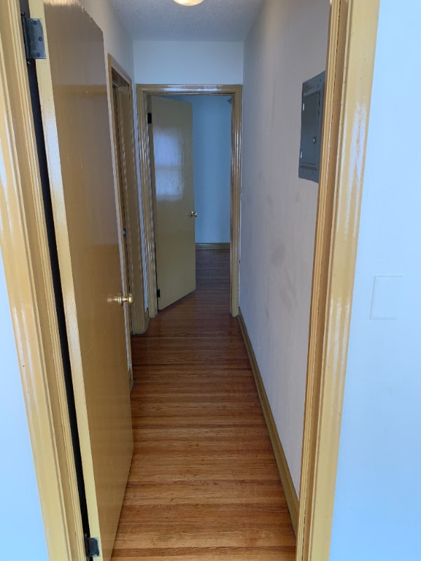 Building Photo - 699 Snelling Ave S