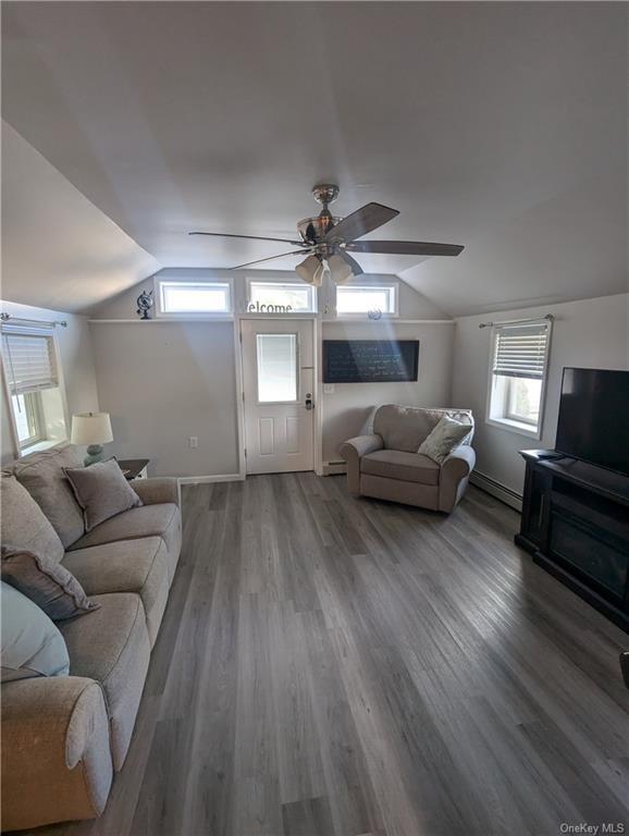 Foto del edificio - 38 Glenmere Ave