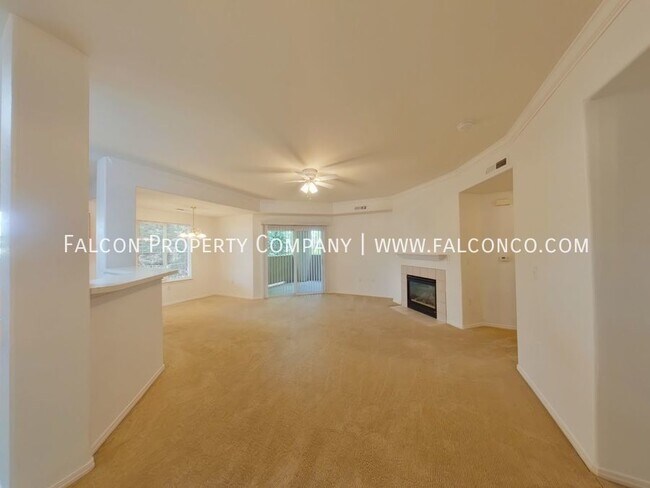 Building Photo - Fantastic Condo in Springs Ranch! - Lease ...