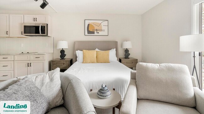 Foto del edificio - 2717 Capital Blvd