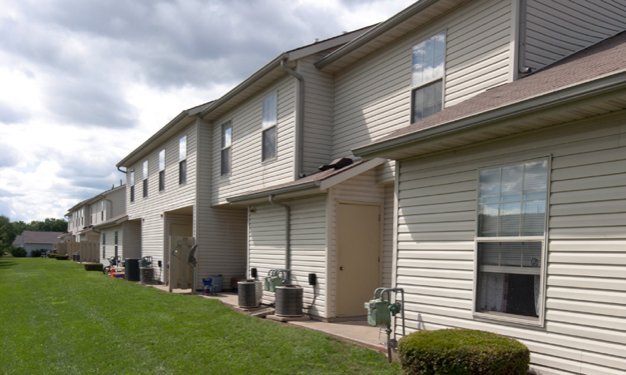 Building Photo - 450 Sterling Hill Dr