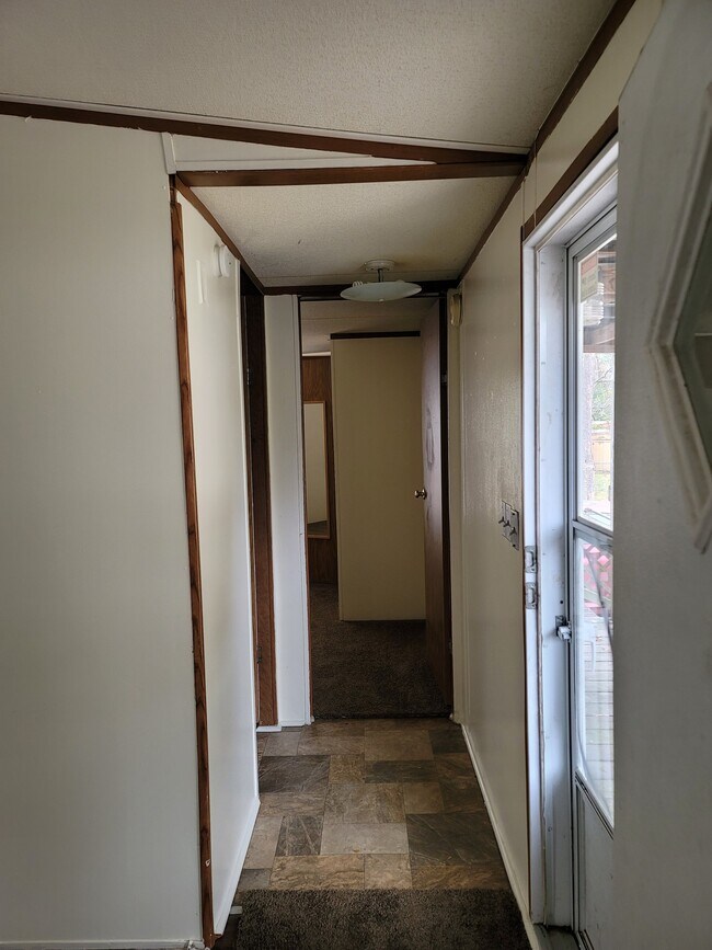 Foto del edificio - 413 Miller St