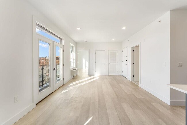 Foto del edificio - 43-45-45 W 32nd St