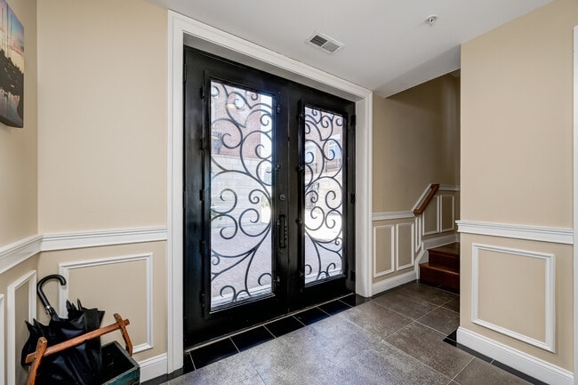 Foto del edificio - 621 Ponte Villas N