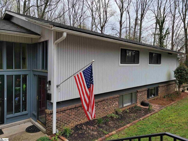 Building Photo - 83 Briarview Cir