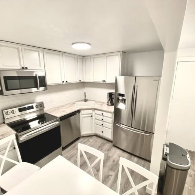 Foto del edificio - 795 S 800 W St