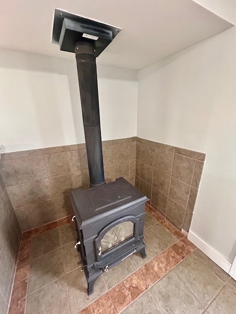 Building Photo - Woody House