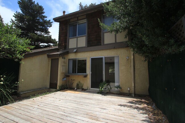 Building Photo - Coming Soon – Charming 3-Bedroom Townhome ...