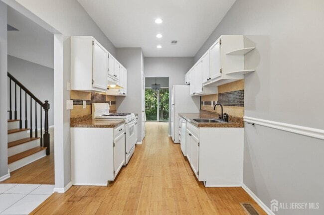 Building Photo - 1507 Wagon Wheel Ct