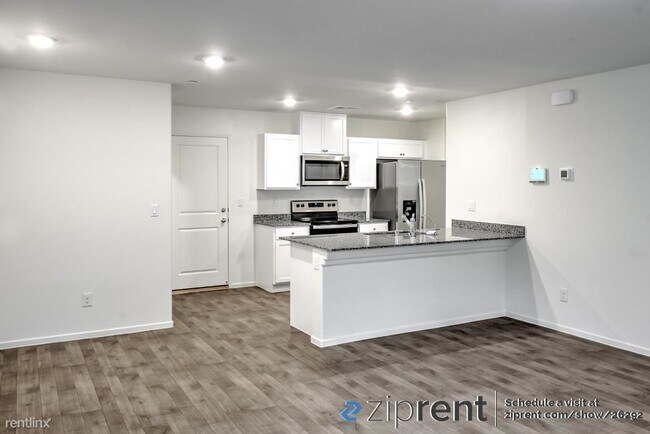 Foto del edificio - 3 br, 2.5 bath Townhome - 350 Pacific Spar...