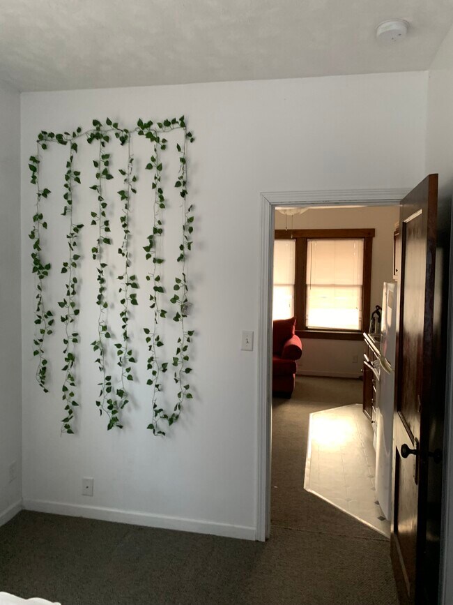 Foto del edificio - 6508 N Maple St