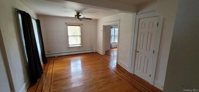 Foto del edificio - 95 Grand Ave