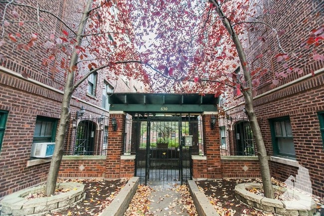 Foto del edificio - 632 W Arlington Pl