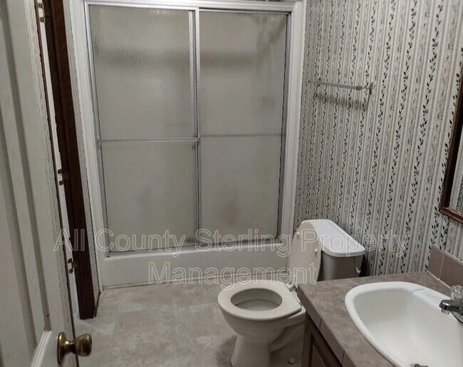 Foto del edificio - 206 SW Satellite Ln