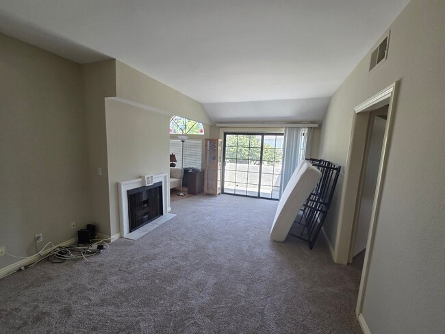 Building Photo - 3271 Sawtelle Blvd