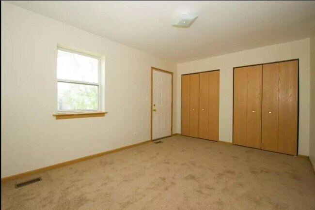 Foto del edificio - 3326 W Walnut St