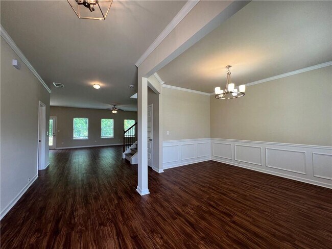 Building Photo - 2434 Hanover Woods Rd