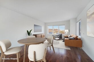 Building Photo - 3118 City Pl