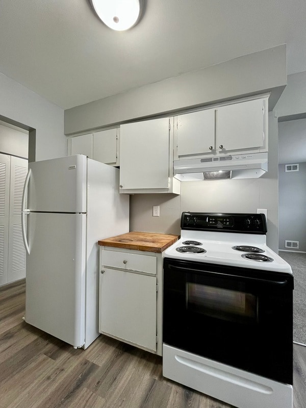 Foto del edificio - 11333 Old Goddard Rd