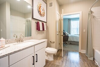The Pawn- 2BR, 2BA - The Kingson