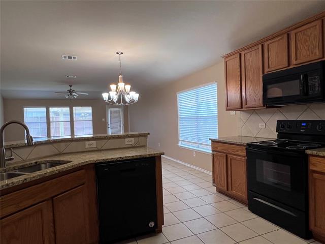 Building Photo - 1065 Warbler Ln