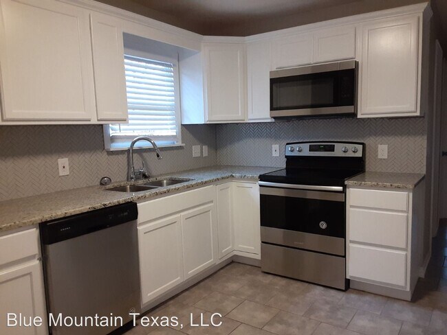 Building Photo - 2 br, 1 bath House - 5412 Goodman Ave
