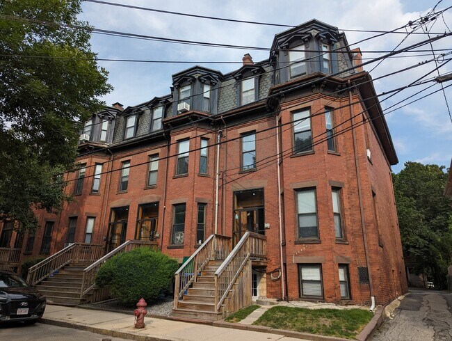 Foto del edificio - 61 Adams St