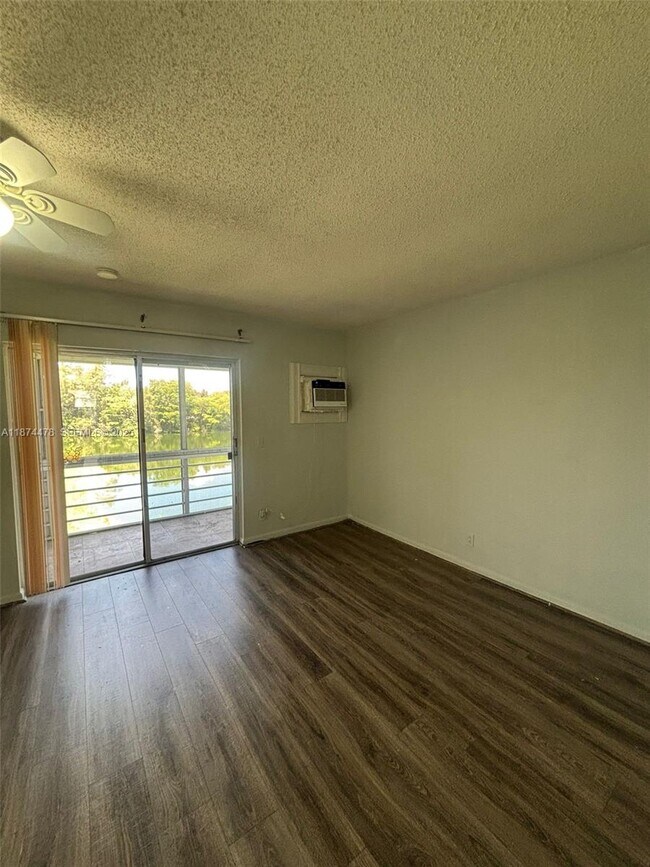 Foto del edificio - 154 Northampton H