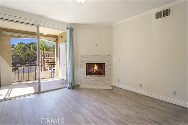 Foto del edificio - 22681 Oak Grove Dr