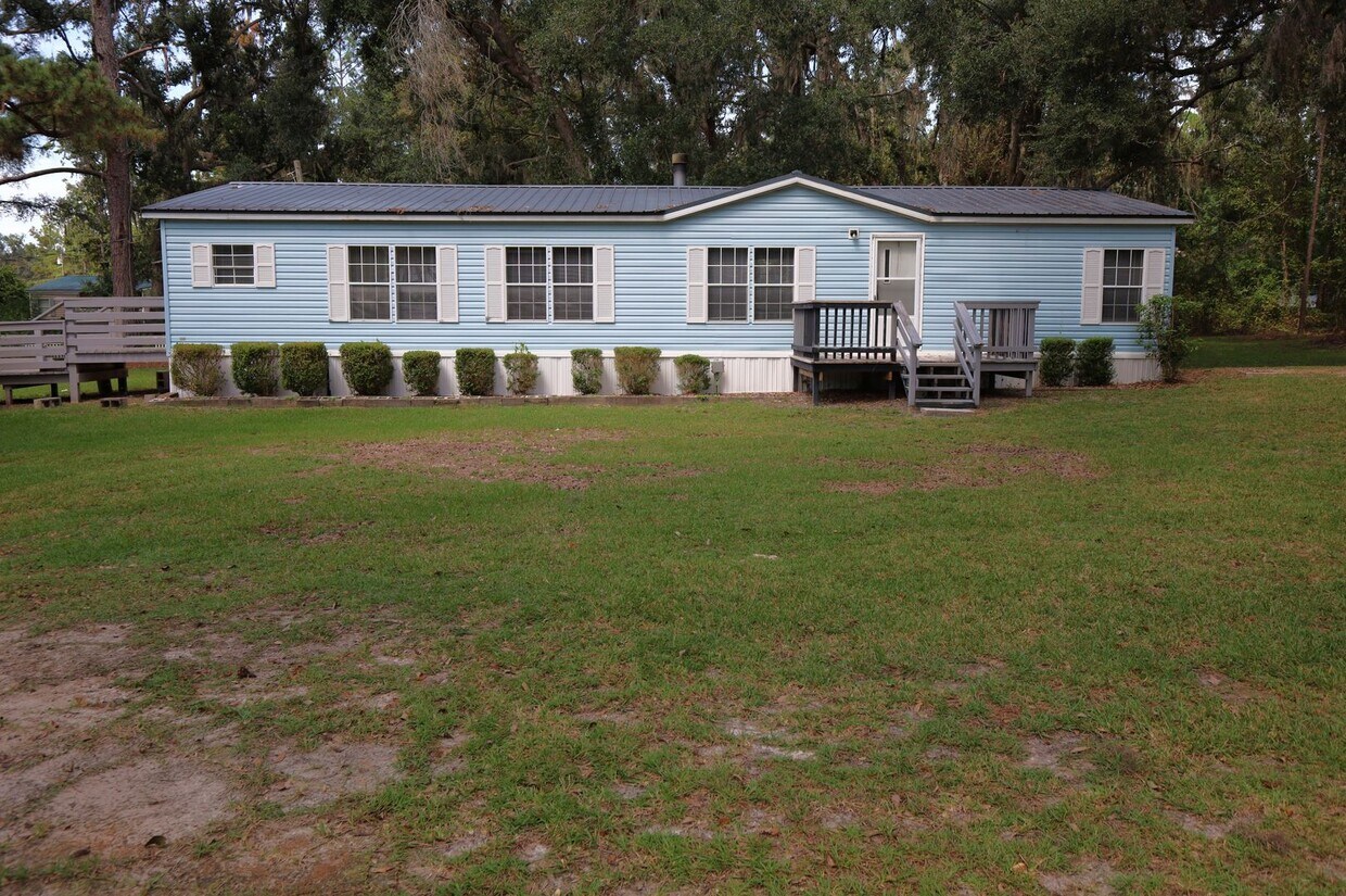 Primary Photo - 4180 Beaver Run Rd
