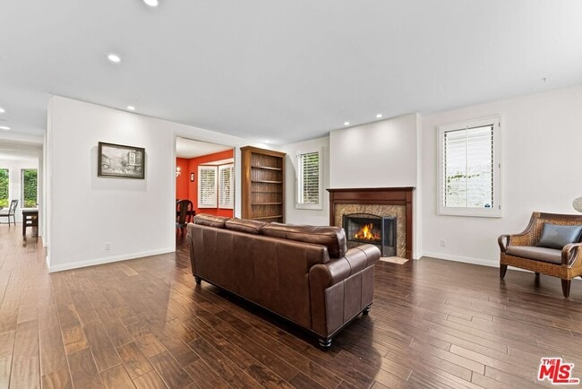 Foto del edificio - 16015 W Northfield St