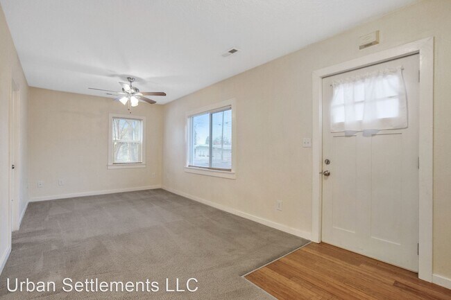 Building Photo - 1 br, 1 bath House - 864 S Sherman St