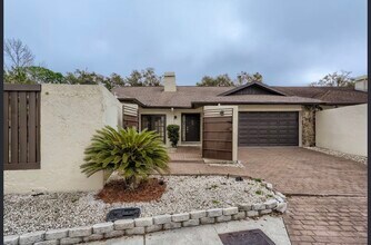 Building Photo - 5018 Paloma Dr