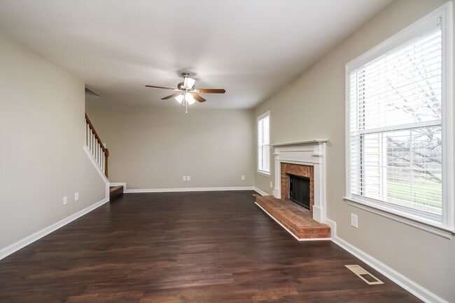 Building Photo - 1812 Tanner Ct