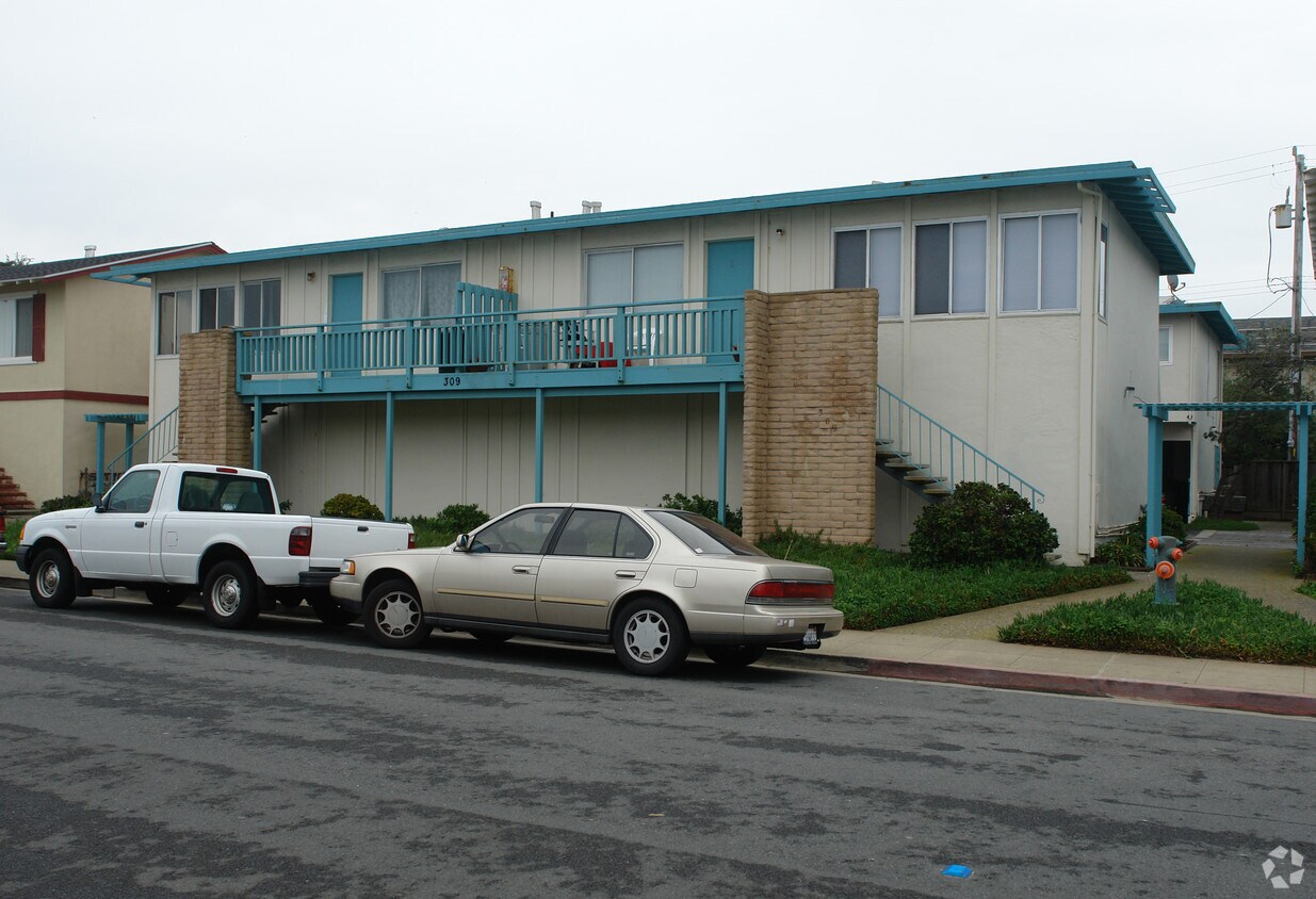Primary Photo - 309 Esplanade Ave