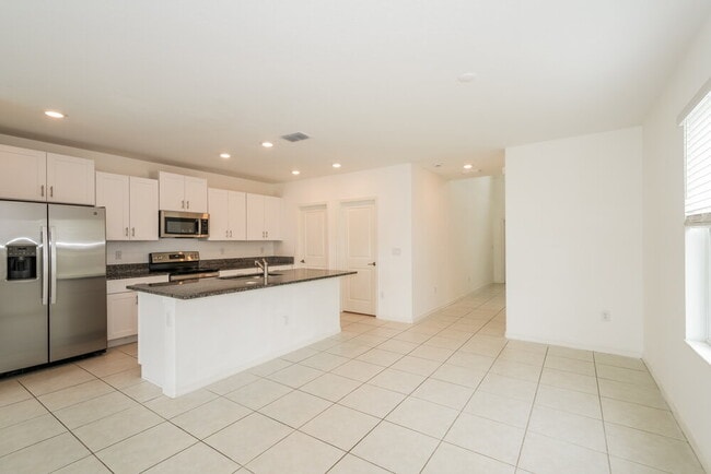 Building Photo - 17839 Cloudless Bliss Dr