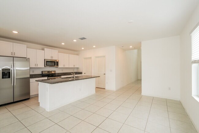 Foto del edificio - 17839 Cloudless Bliss Dr