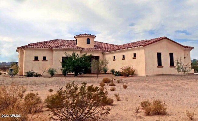 Foto del edificio - 28203 N Gary Rd
