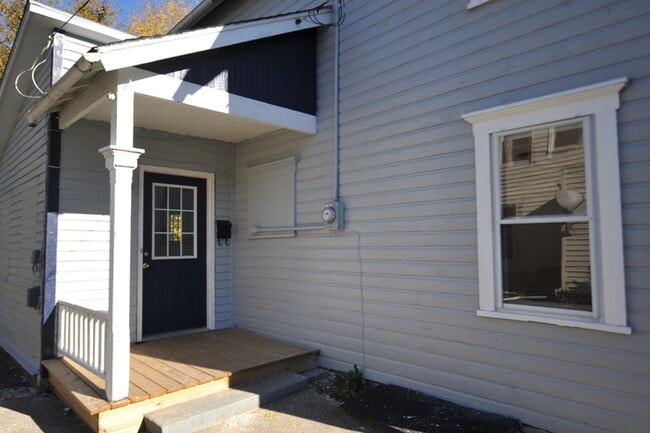 Building Photo - house